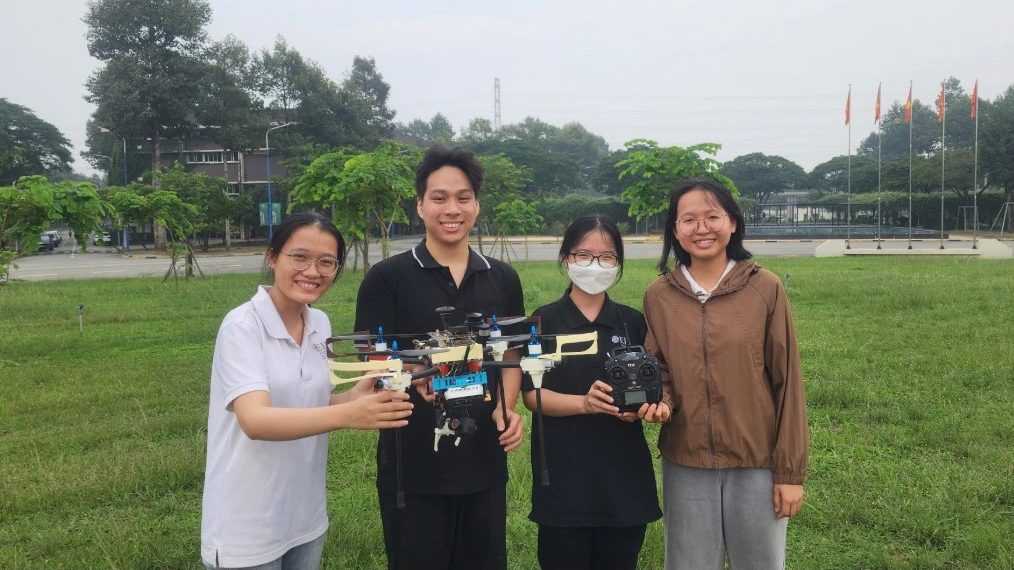 EIU-Spark Delivery UAV