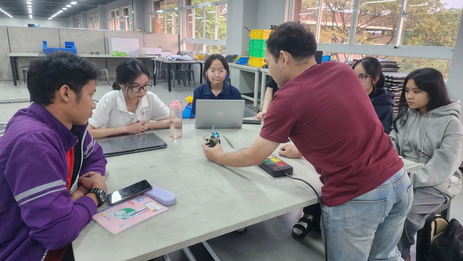 Demonstrating the self-balancing robot to students